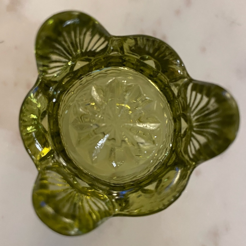 Fenton Glass Green Hobnail Toothpick Holder - Picture 6 of 11